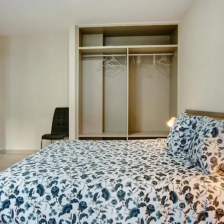 Atico Albamar Apartman